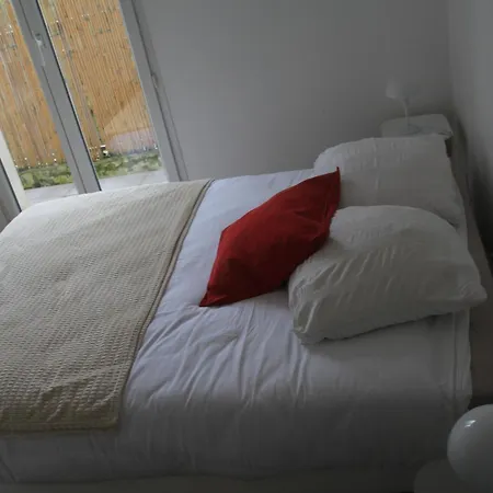 3 Mn, 14 People , 4 Bedrooms, 2 Parkings Prives * 谢西